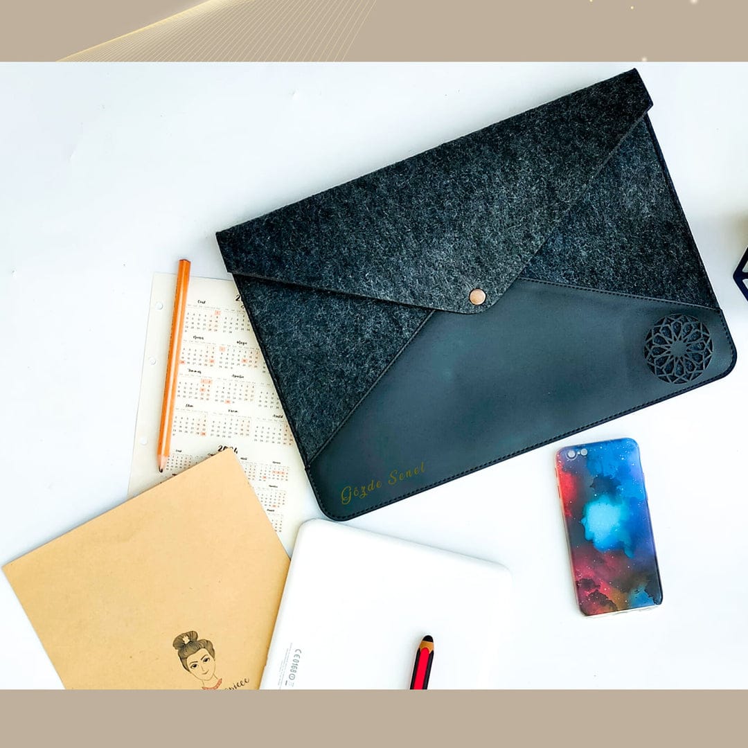 Leatherette & Felt Laptop and Tablet Case
