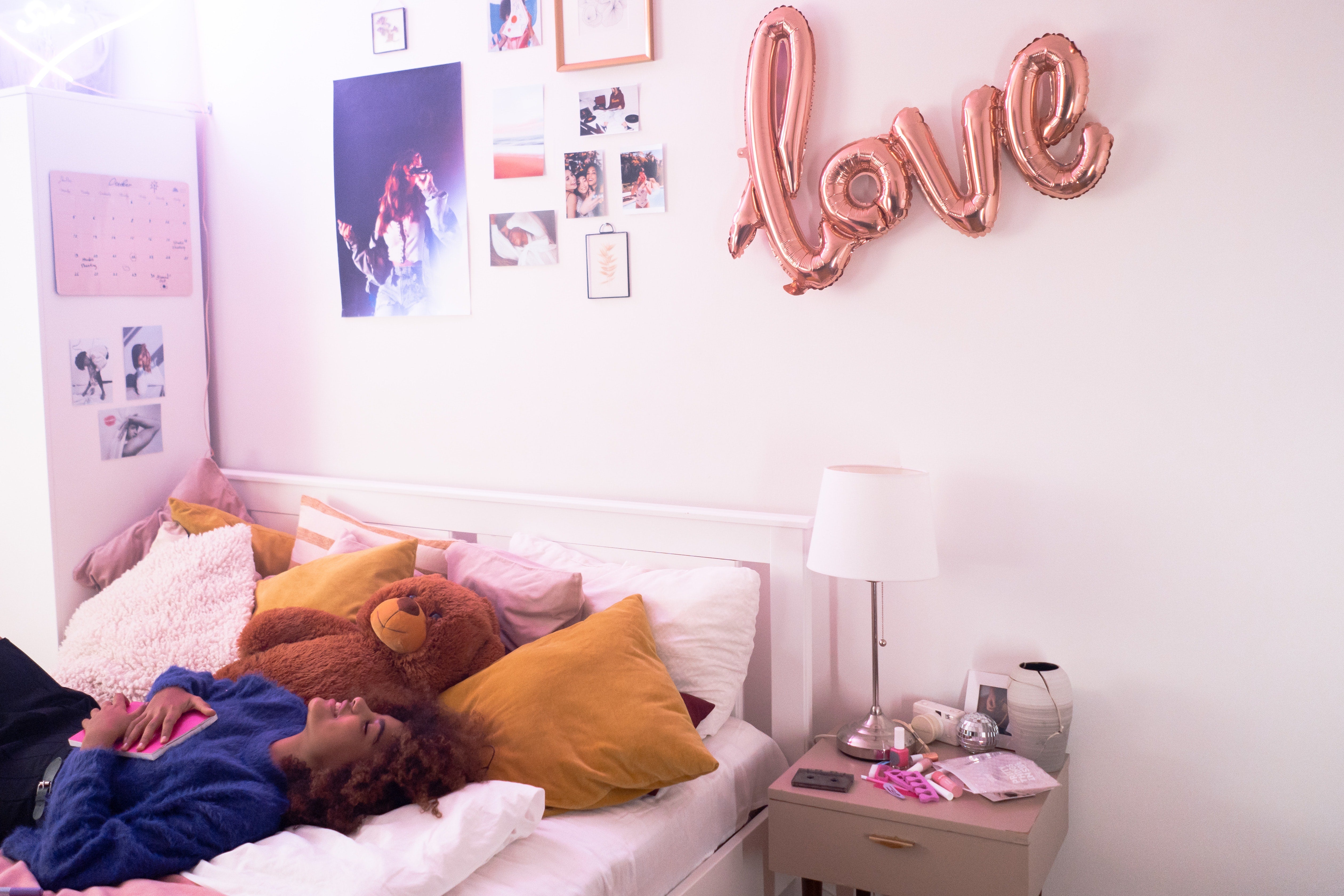 Teenage Designs: How to Decorate Your Bedroom Like a Teenager