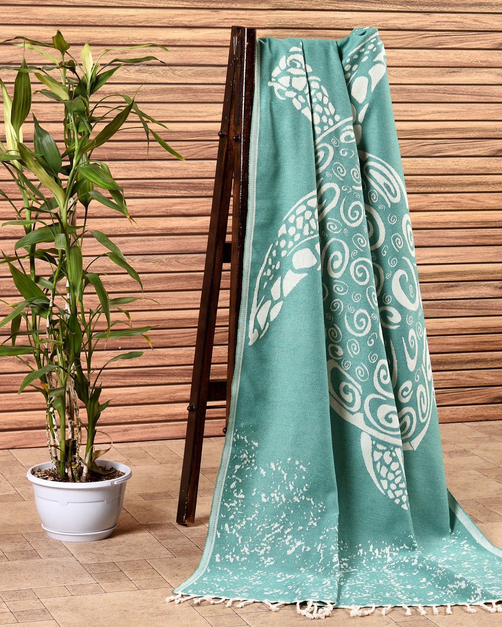 Sea Turtle Pattern Turkish Towel