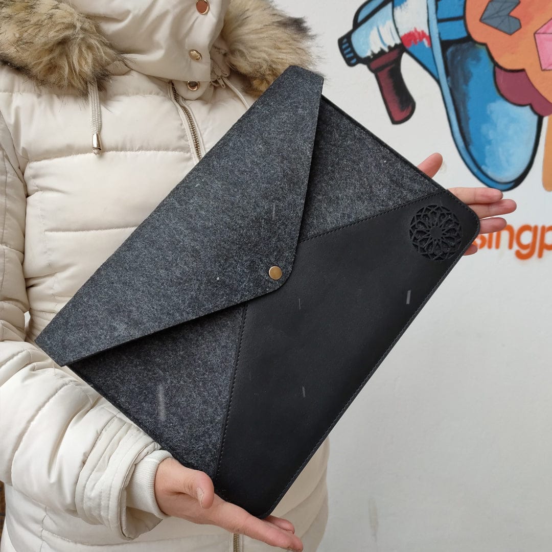 Leatherette & Felt Laptop and Tablet Case